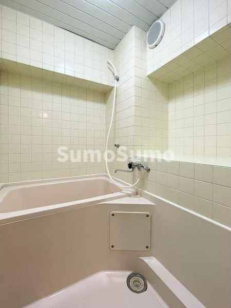 天神南ハイツの浴室