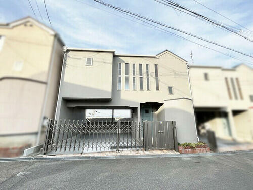 山之上1丁目　中古一戸建ての外観|新しい生活にいかがでしょうか？外観はお住まいの顔になります。こだわりたいポイントですね。外壁塗装や屋根塗装のご相談も承っております。
■現地内覧・資金計画相談・住宅ローン相談もお問合せ受付中■