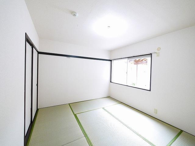 司ハイツの和室|和室がひろがる居住スペース