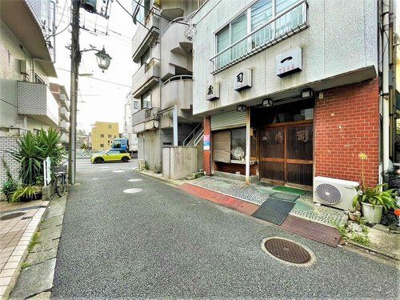 【前面道路含む現地写真】