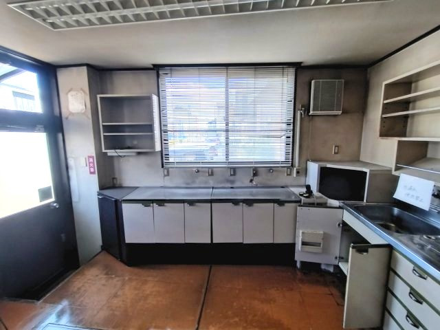 蒲郡市 旭町貸店舗の内装