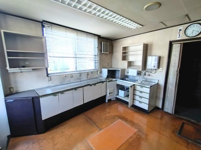 蒲郡市 旭町貸店舗の内装