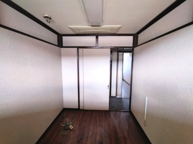 蒲郡市 旭町貸店舗の内装