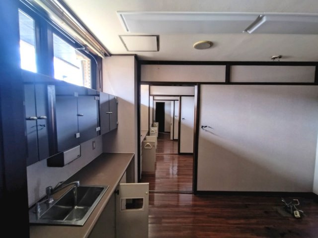 蒲郡市 旭町貸店舗の内装