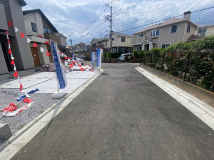 祝：成約済み　八王子市　石川町　新築戸建て　１期の前面道路含む現地写真|～仲介手数料無料☆八王子ひなた不動産～八王子市町石川町　新築戸建て
