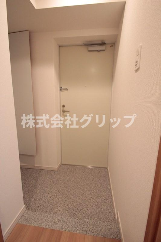 N-stage鶴見の玄関