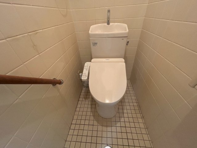 【価格改定】ヴィーブル向日のトイレ|トイレ