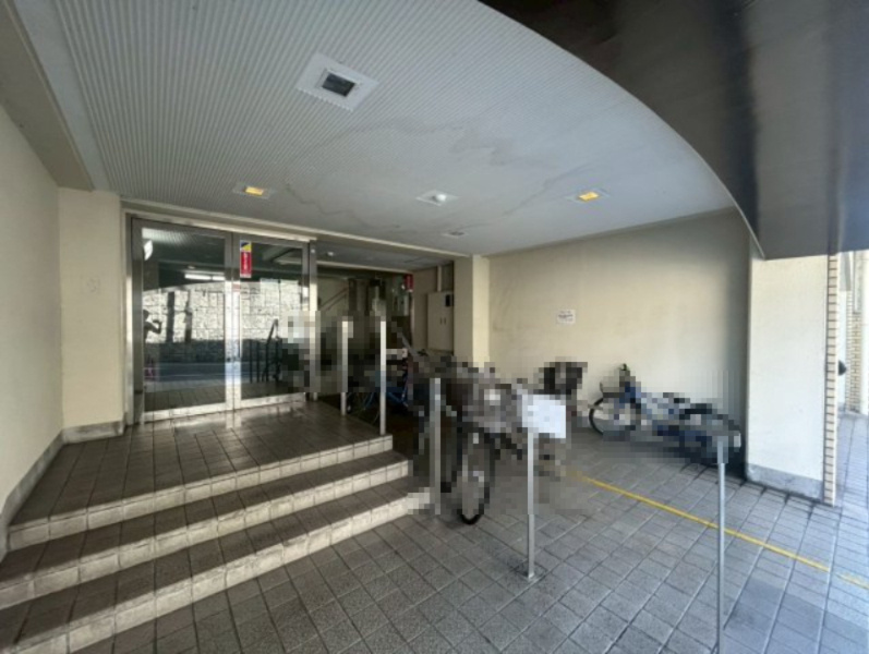 【価格改定】ヴィーブル向日|共有部分
自転車置き場