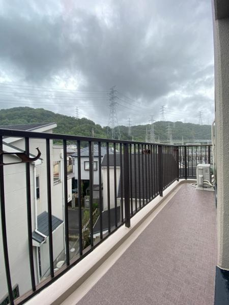 ロイヤルシャトー交野の展望|■物件内覧・資金計画相談・住宅ローン相談、リフォーム相談、お問合せ受付中■
※当日・翌日のご内覧、ご相談はお電話でのお問合せがスムーズです！