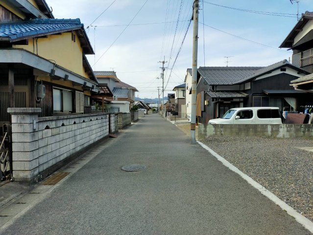 西条市壬生川144番地7　中古住宅の周辺