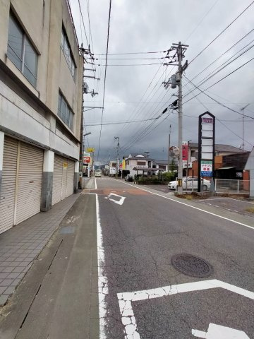 西条市三津屋183-1　土地の周辺