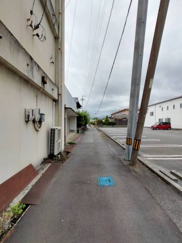 西条市三津屋183-1　土地の周辺