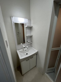 【洗面所】 | ビリーブ大津 | 独立洗面台