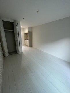 【居間・リビング】 | ビリーブ大津 | 広々使いやすい24.6m2