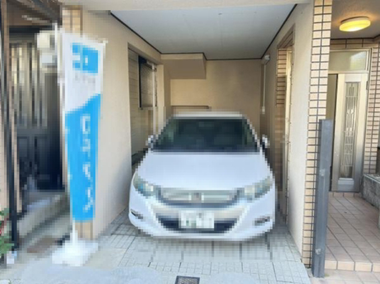 藤阪東町2丁目　中古一戸建ての駐車場|■物件内覧・資金計画相談・住宅ローン相談、リフォーム相談、お問合せ受付中■
※当日・翌日のご内覧、ご相談はお電話でのお問合せがスムーズです！