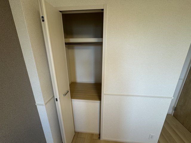 ジャンティ　Ⅱの収納|クローゼット（南側洋室）