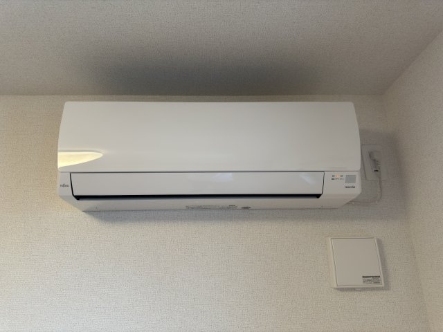 ジャンティ　Ⅱの設備|エアコン２基付