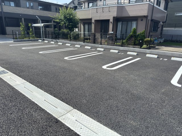 ジャンティ　Ⅱの駐車場
