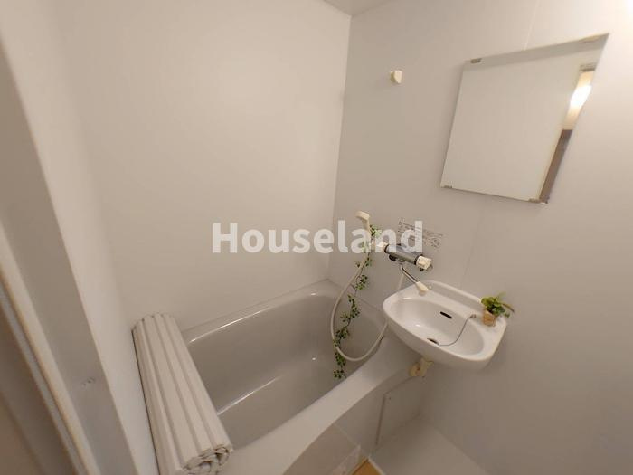 ヴィラ栄谷の浴室