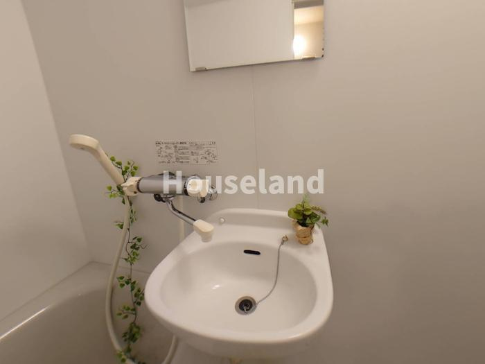 ヴィラ栄谷の洗面所