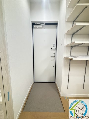 ダイショウハイツの玄関