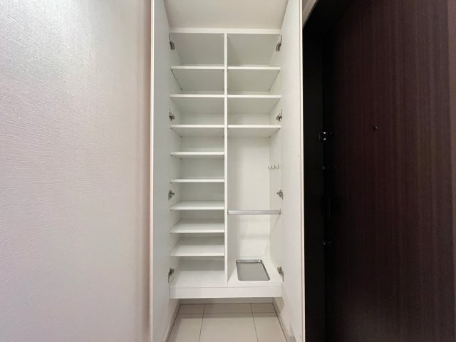 RJR堺筋本町タワーの収納