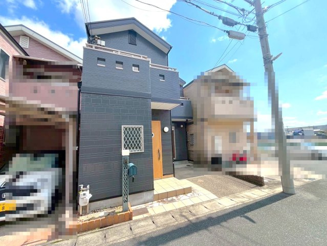 リフォーム済みで即入居可能なロフト付き３ＬＤＫ◆全室６帖以上で２面採光◆伏見区羽束師菱川町の外観|外観