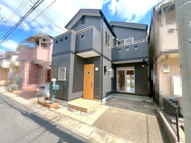 リフォーム済みで即入居可能なロフト付き３ＬＤＫ◆全室６帖以上で２面採光◆伏見区羽束師菱川町の外観|外観