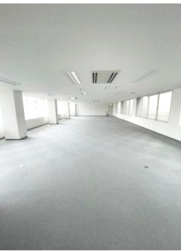 タカクラビルの内装