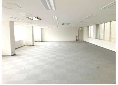 タカクラビルの内装