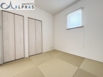 【和室】 | 姫路市飾磨区上野田五丁目　新築戸建　６号地 | ほっこりできる和室でくつろぐひとときを過ごせます♪