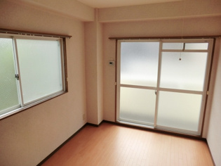 パラッツオ・ニッセイの洋室