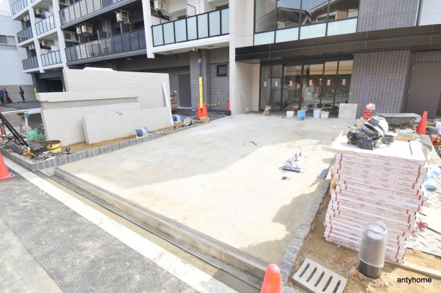 エステムコート大阪WESTⅡ　仲介手数料無料のエントランス