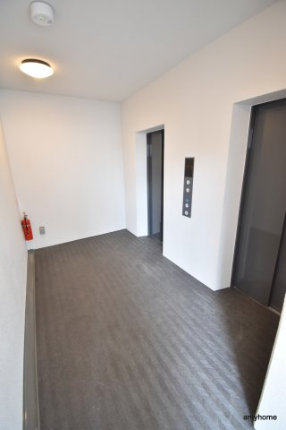 エステムコート大阪WESTⅡ　仲介手数料無料の居間・リビング