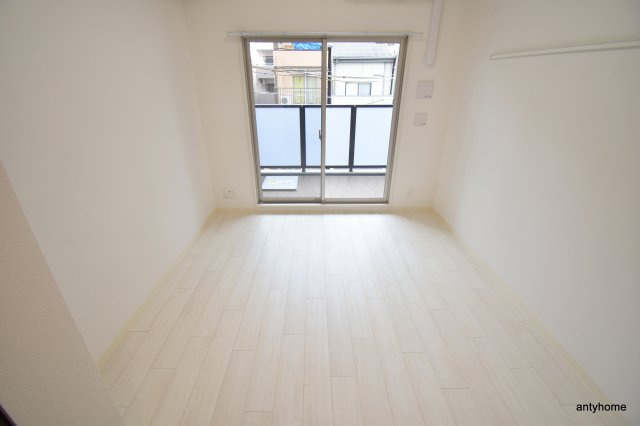 エステムコート大阪WESTⅡ　仲介手数料無料の寝室