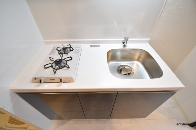 エステムコート大阪WESTⅡ　仲介手数料無料のキッチン