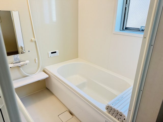 八王子市　富士見町　新築一戸建て　４期の浴室|～のびのびとくつろげるバスルーム　1日の締めくくりに癒しのバスタイムを～