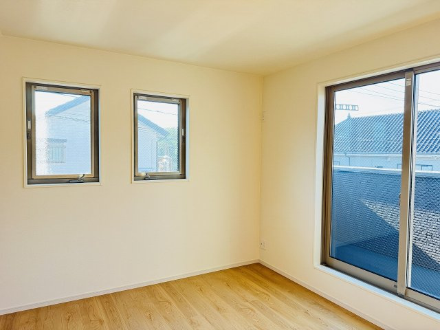 八王子市　富士見町　新築一戸建て　４期の寝室|～2階7.5帖の主寝室　ベッドなど大型家具のレイアウトもしやすい広さです～