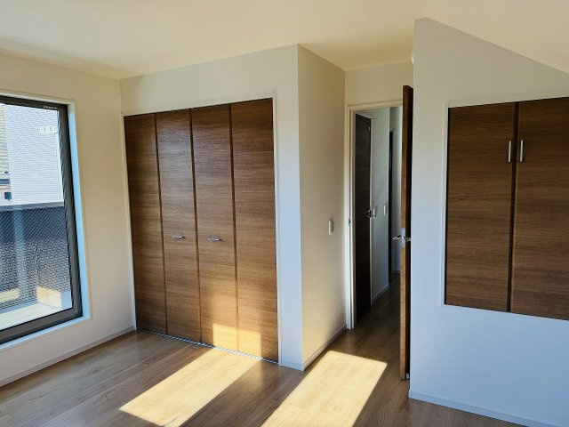 八王子市　富士見町　新築一戸建て　４期の収納|～収納力の高いクローゼット完備～