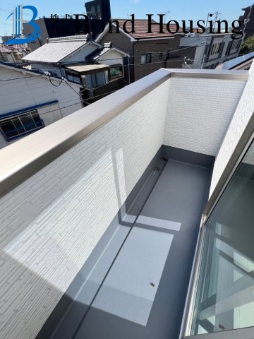 インナーガレージハウス　東二見3期　新築戸建のバルコニー