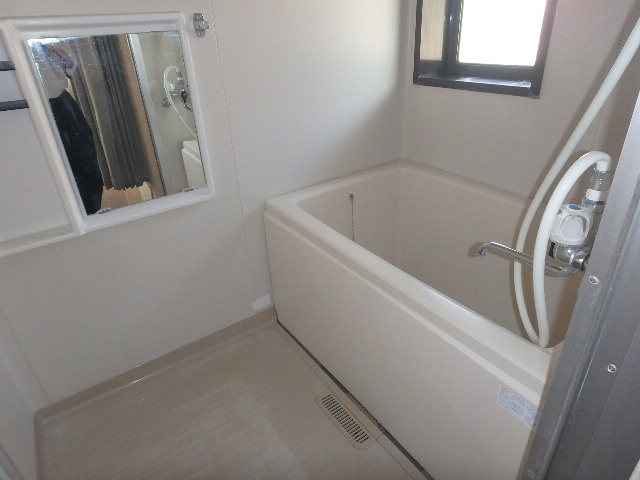 M0049R　シティハイム翔壱番館の浴室