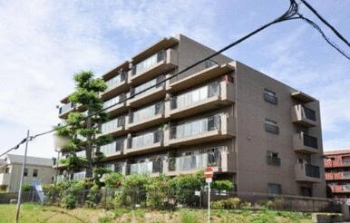 コープ野村くずはの外観|新しい生活にいかがでしょうか？外観はお住まいの顔になります。こだわりたいポイントですね。水回りリフォームやリノベーションも承ってます。
■現地見学・資金計画相談・住宅ローン相談もお問合せ受付中■