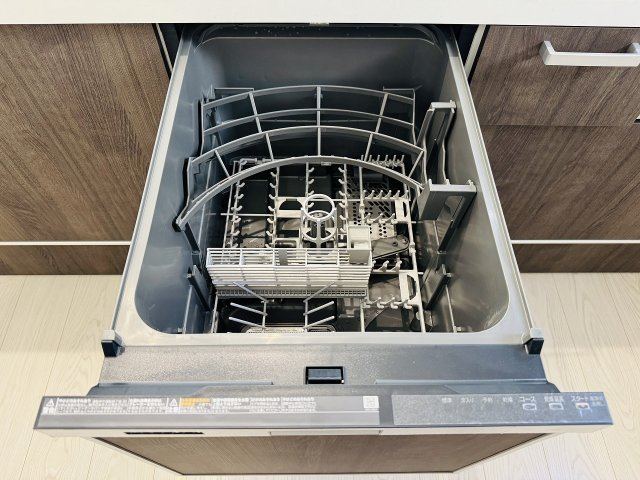 八王子市　富士見町　新築一戸建て　４期のキッチン|～食洗機つき　食事後の洗い物はお任せ、節水・時短でメリットたくさん～