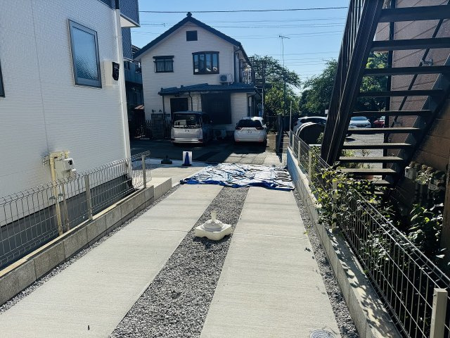 八王子市　富士見町　新築一戸建て　４期の駐車場|～2台駐車可能カースペース付き～