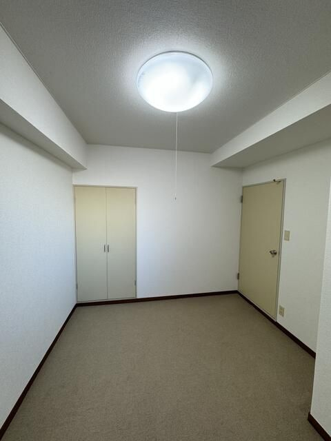 一橋学園ガーデニアの洋室