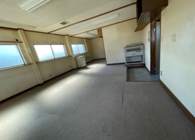 【居間・リビング】 | 園部町若松町倉庫