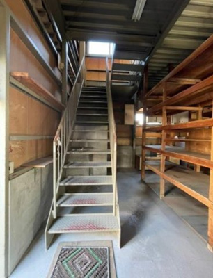 【内装】 | 園部町若松町倉庫