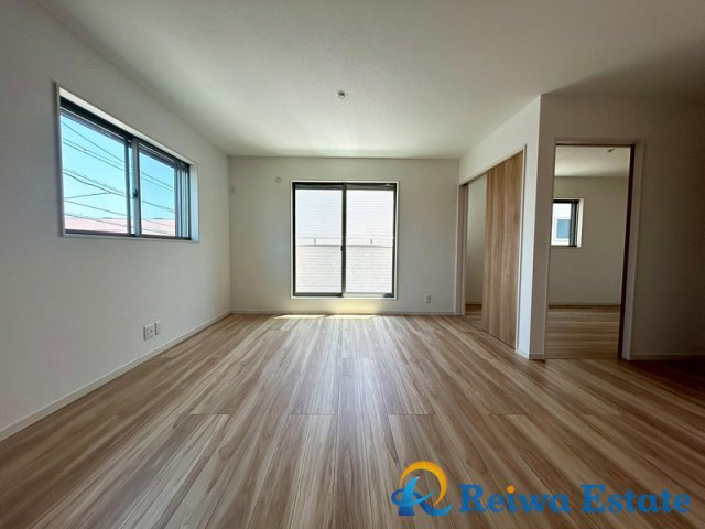 新築戸建　茅ヶ崎市小和田1丁目の居間・リビング