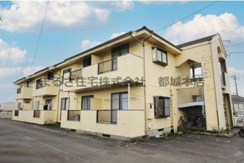都城市早水町の一棟アパート