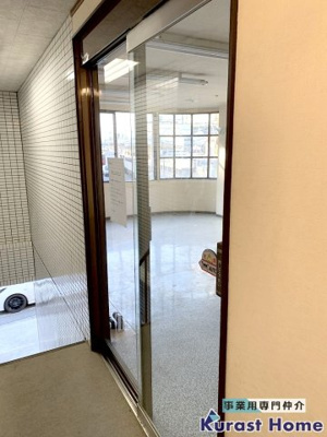 【内装】 | ヤマサキビル1階～3階セット貸 | 2階部分